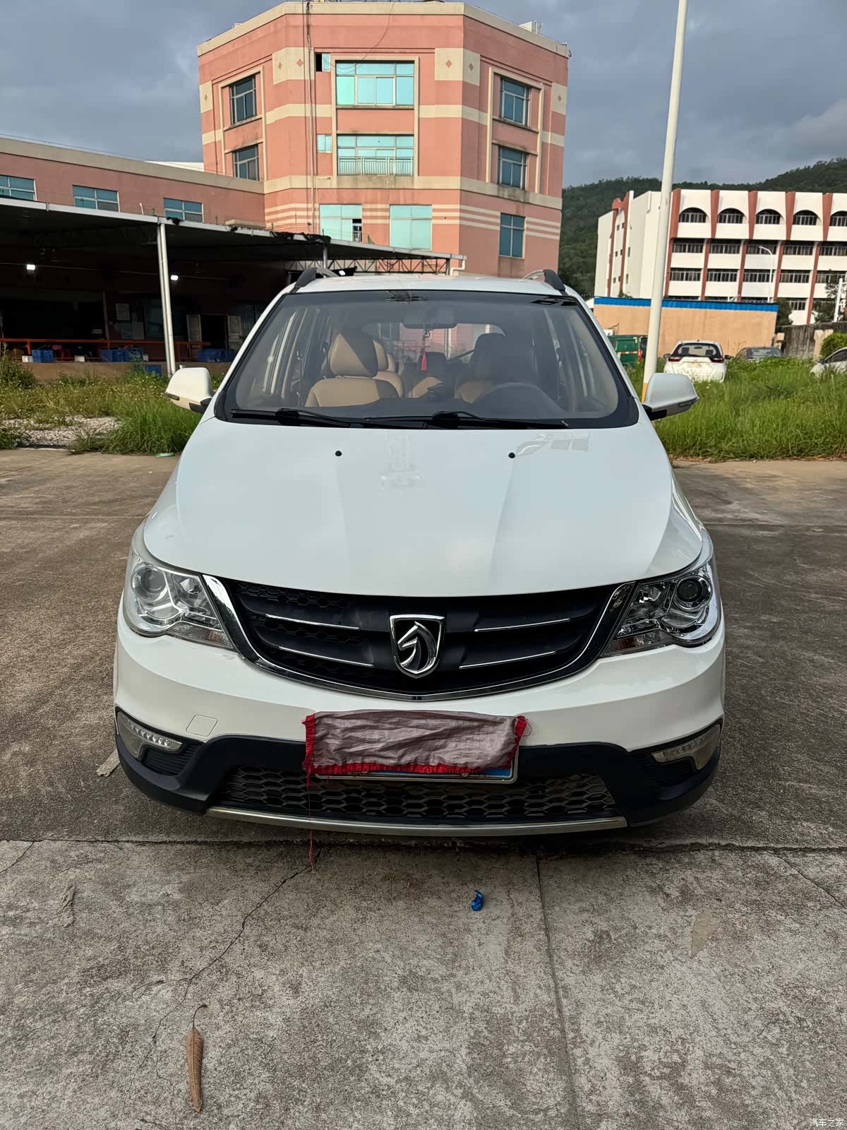 Wuling 730, 2015 2