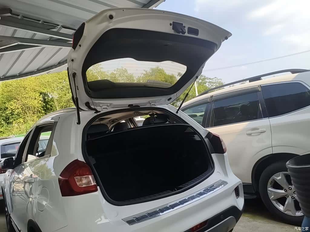 Geely X3, 2019 19