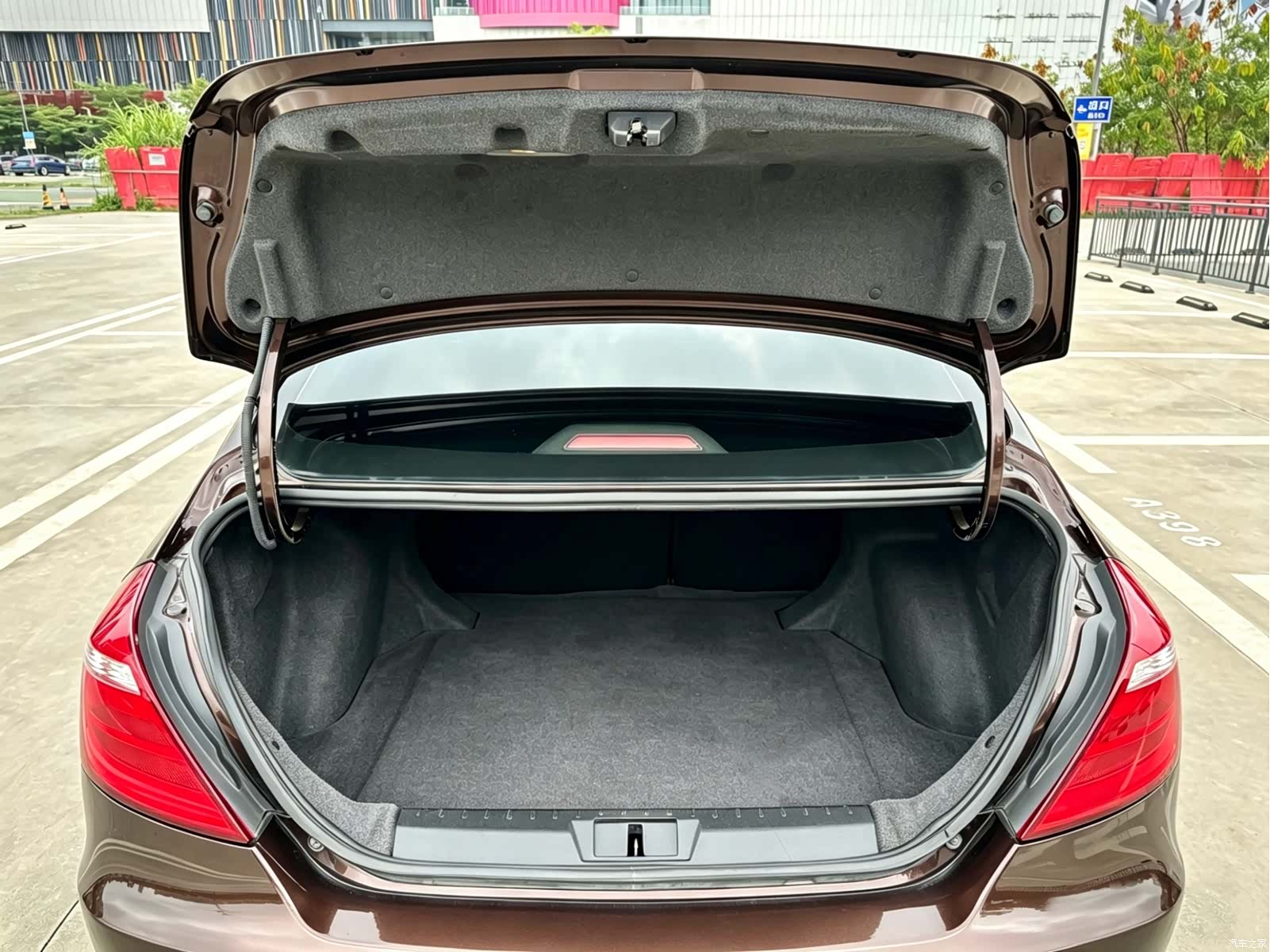 Geely Emgrand, 2017 19