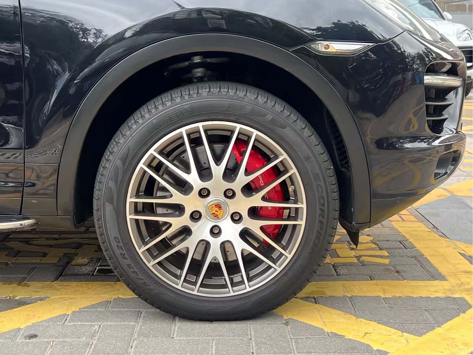 Porsche Cayenne, 2011 28