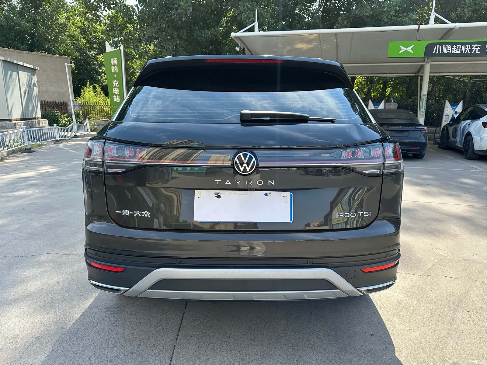Volkswagen Tayron, 2023 все фото