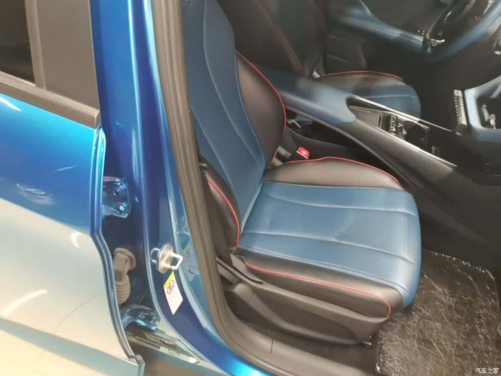 BYD Dolphin, 2022 25