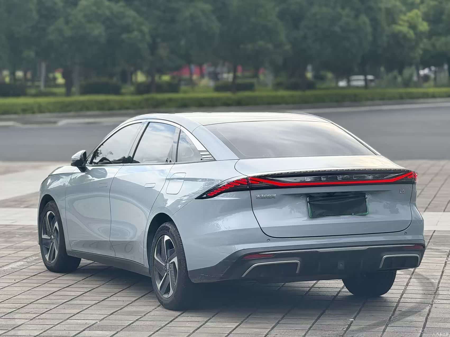 Geely Galaxy L6, 2023 все фото