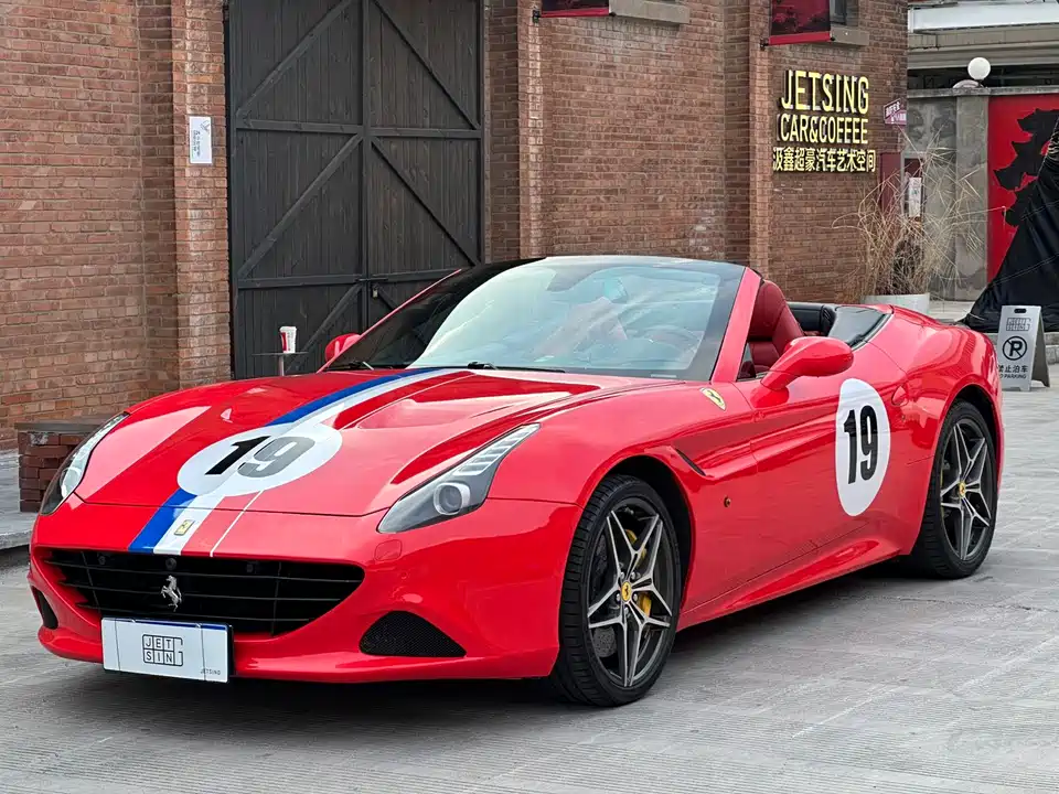 Ferrari California T