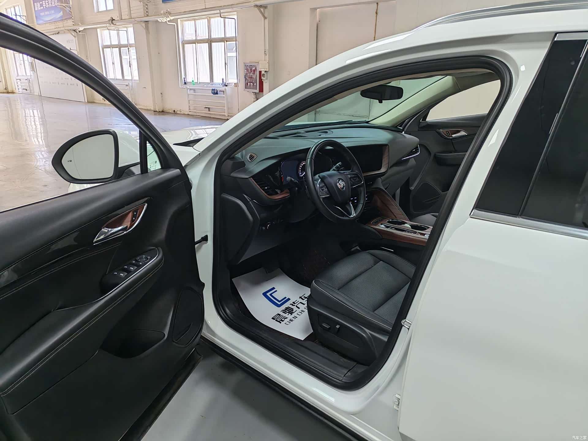 Buick Envision, 2022 11