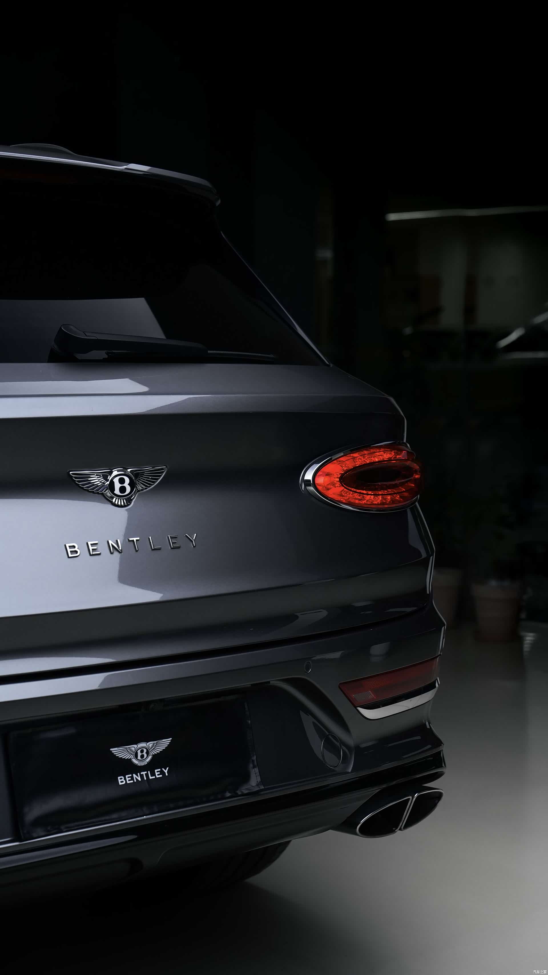 Bentley Bentayga, 2021 3
