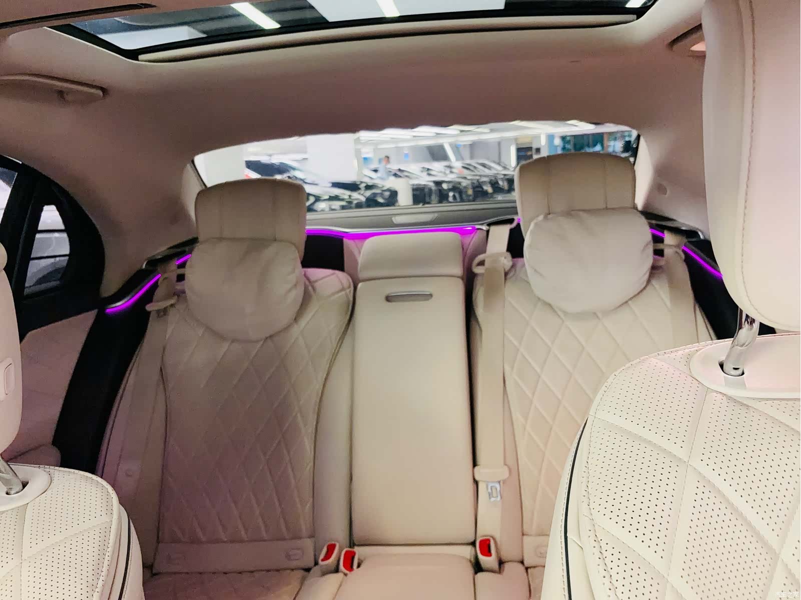 Mercedes-Benz S-Class, 2022 16