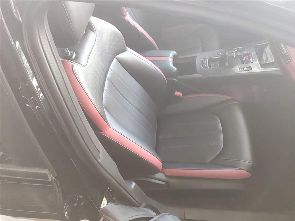 Trumpchi Shadow Leopard