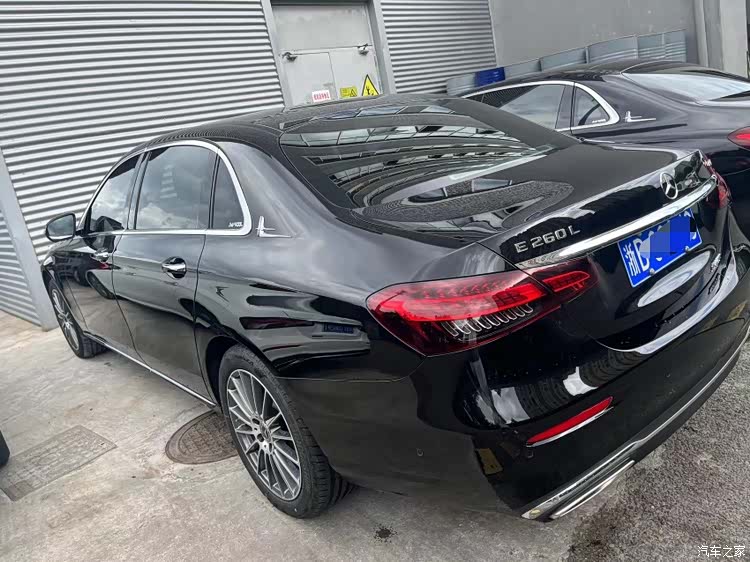 Mercedes-Benz E-Class, 2021 23