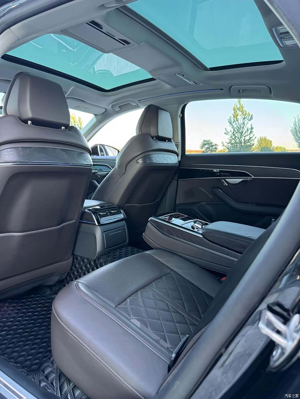 Audi A8L, 2021 9