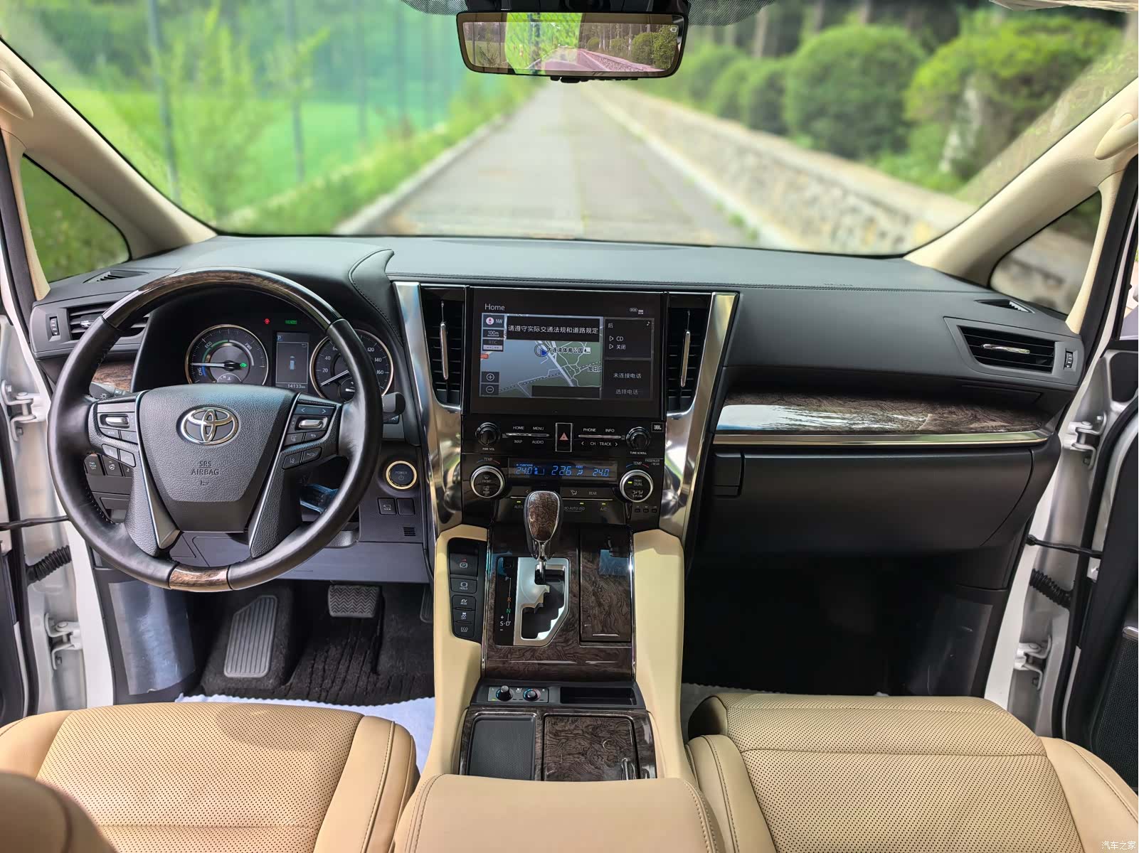 Toyota Vellfire, 2021 20