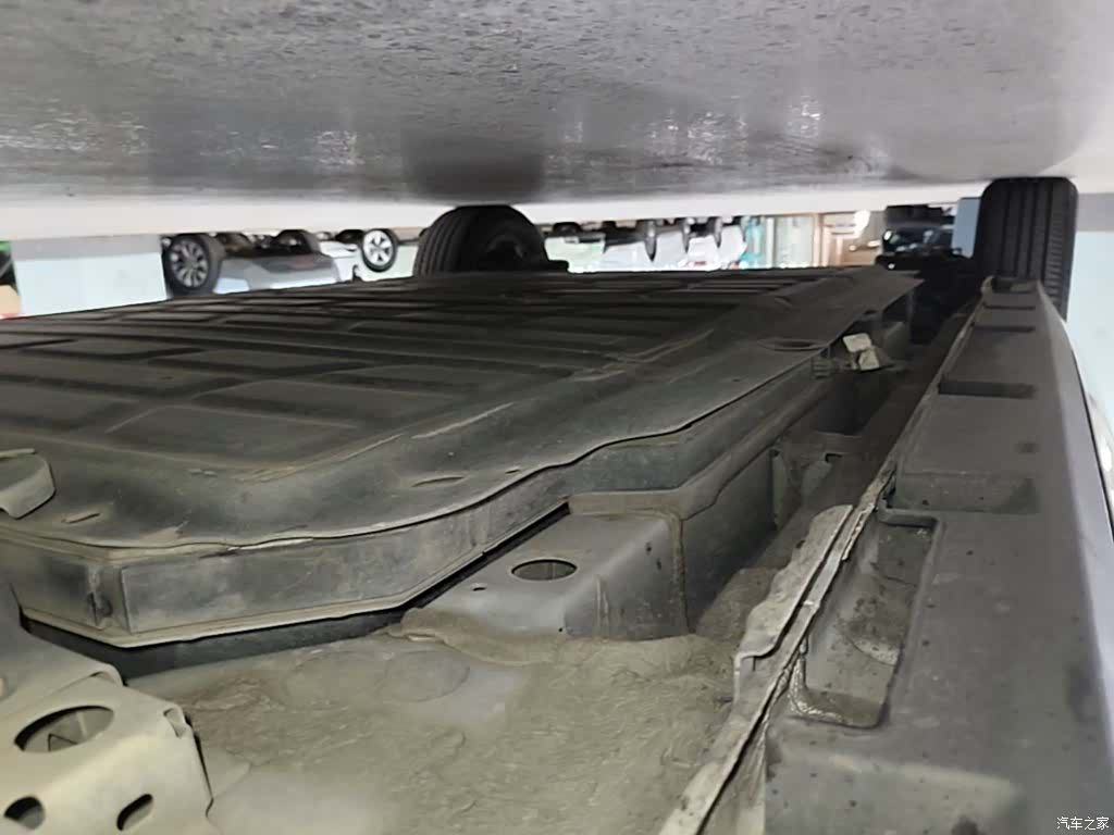 BYD Dolphin, 2023 21
