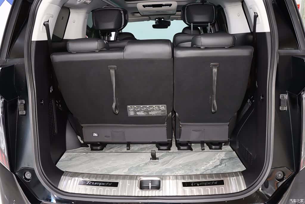 Trumpchi M8, 2023 18