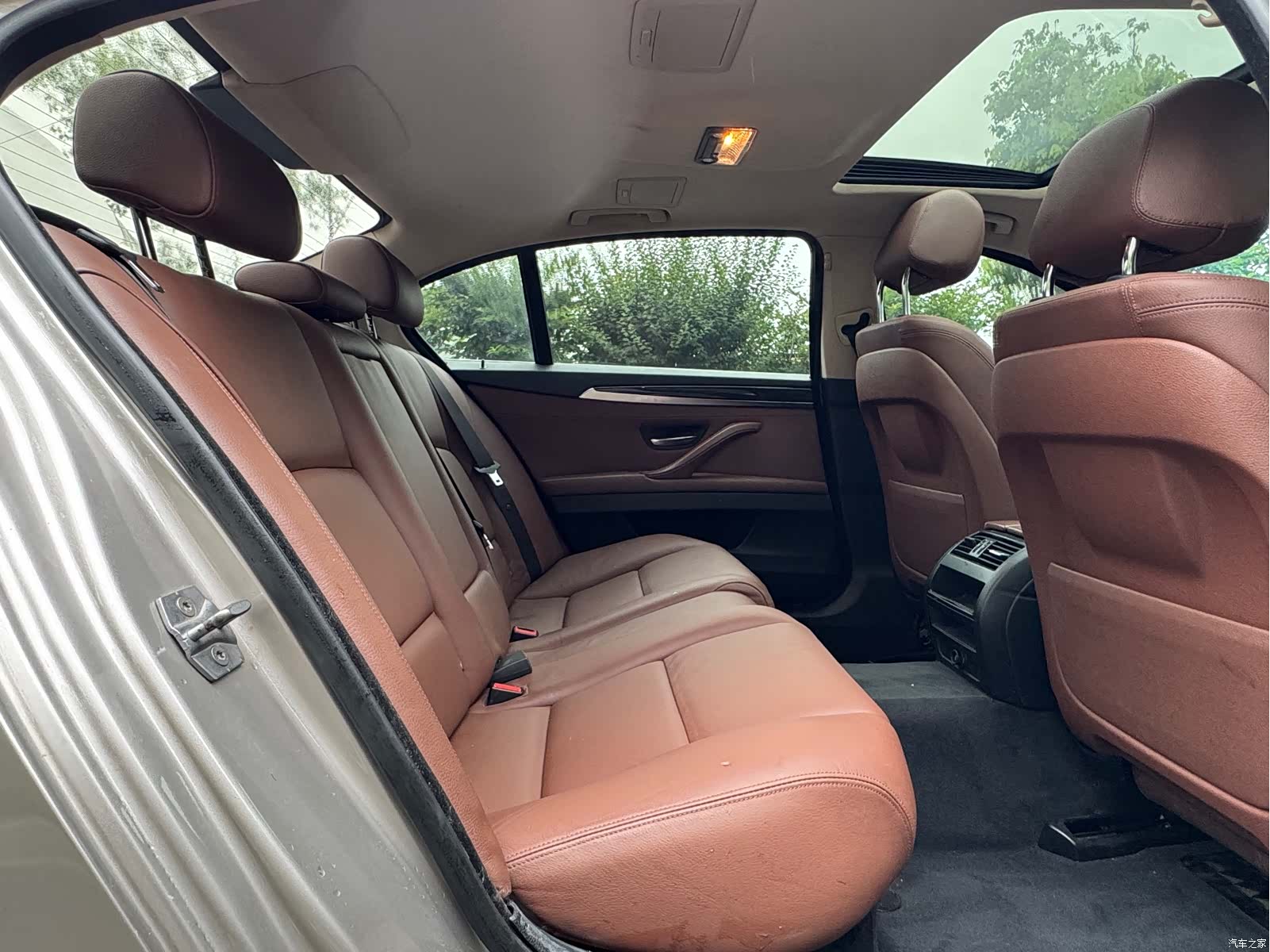 BMW 5 Series, 2016 14