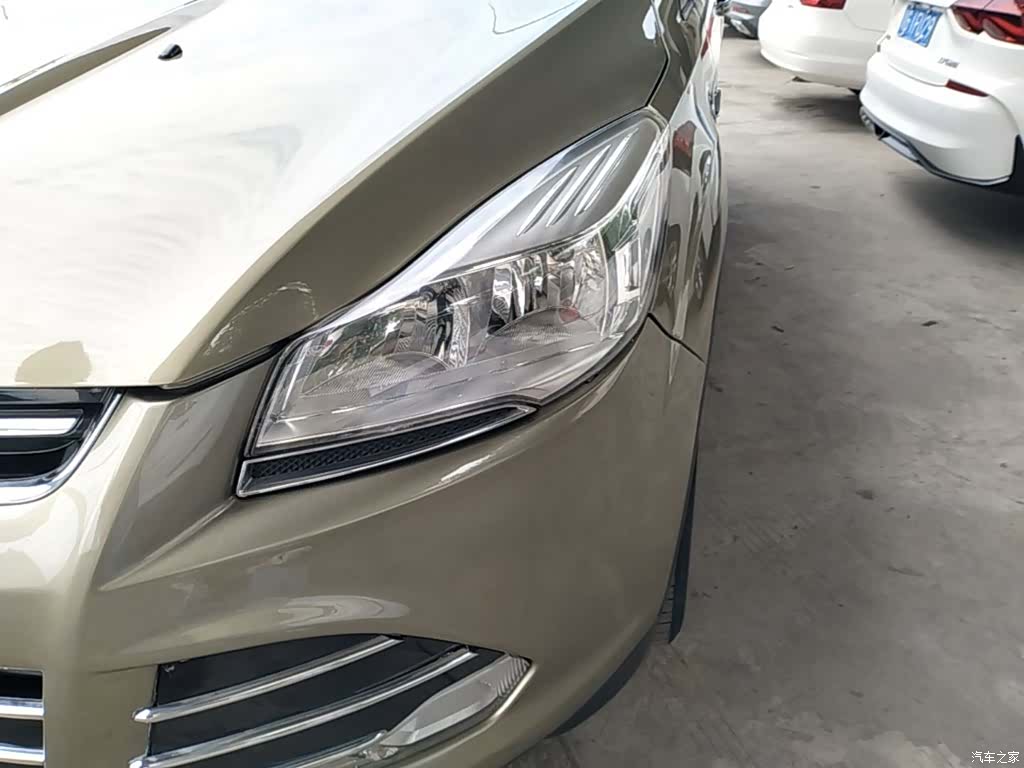 Ford Kuga, 2015 24