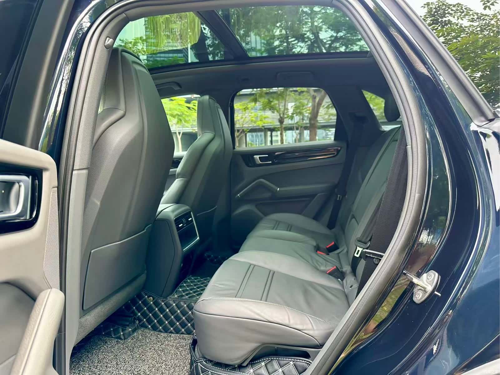 Porsche Cayenne, 2018 12