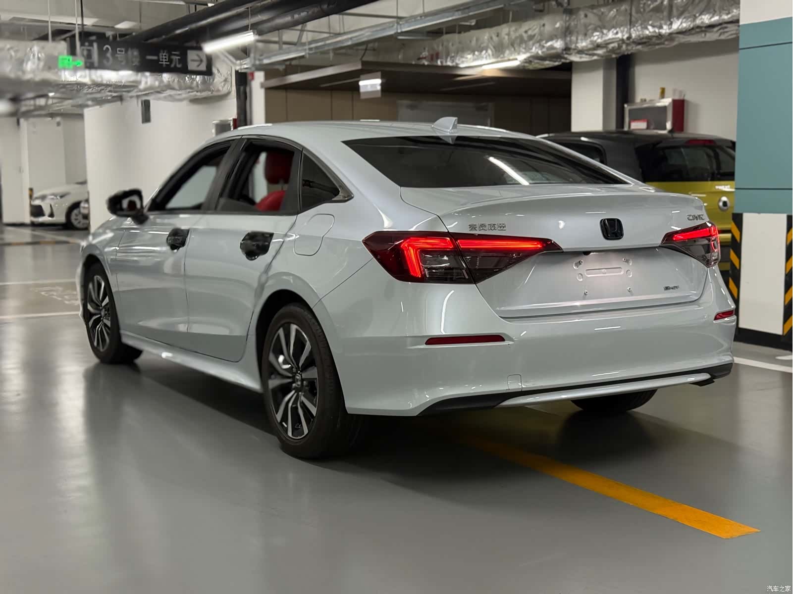 Honda Civic, 2025 все фото