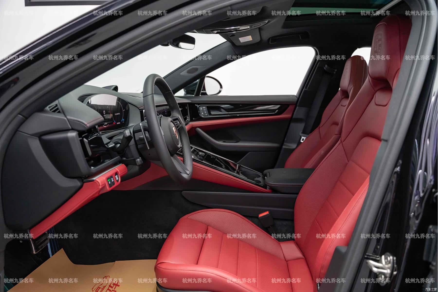 Porsche Panamera, 2025 12