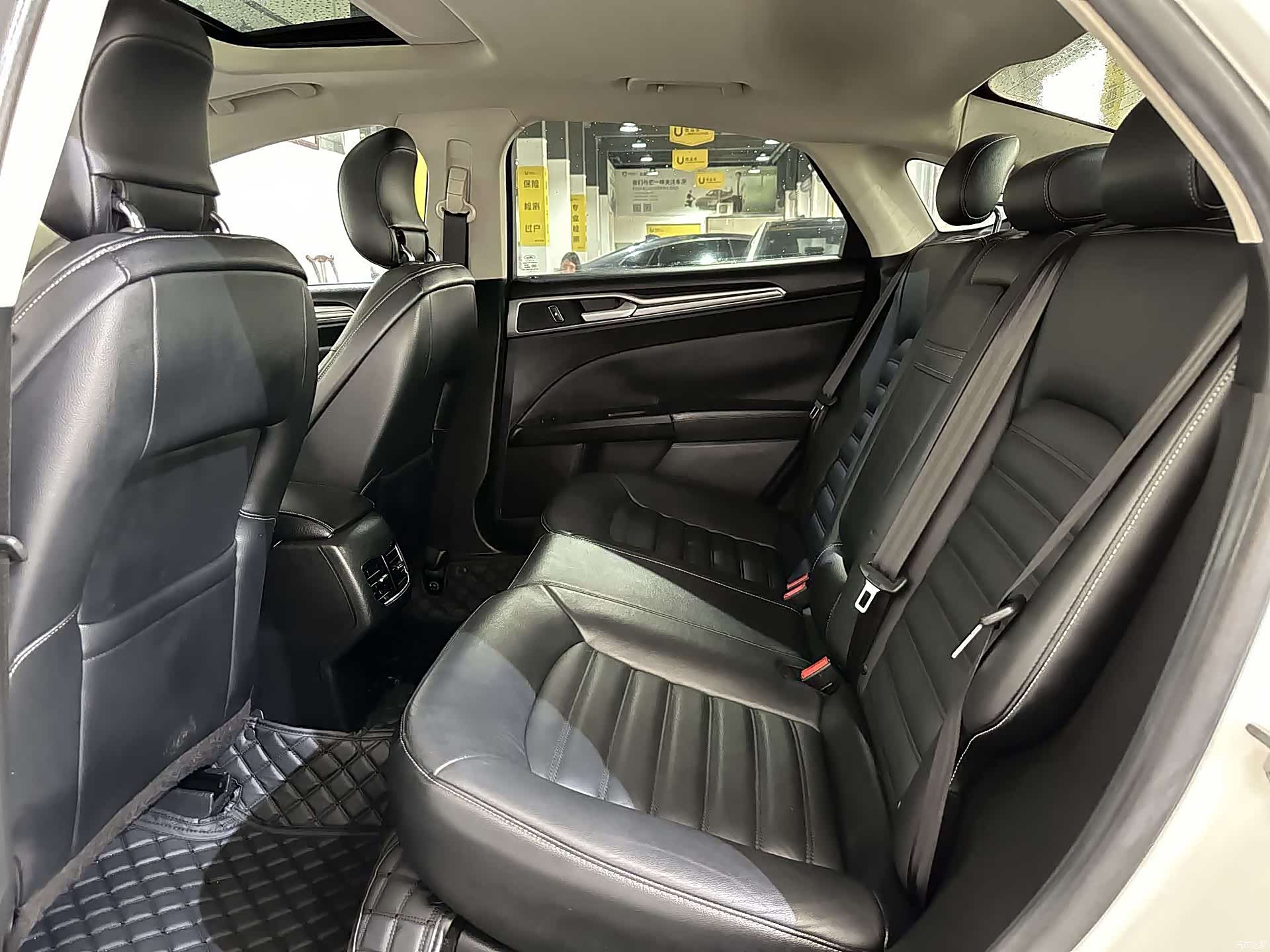Ford Mondeo, 2016 4