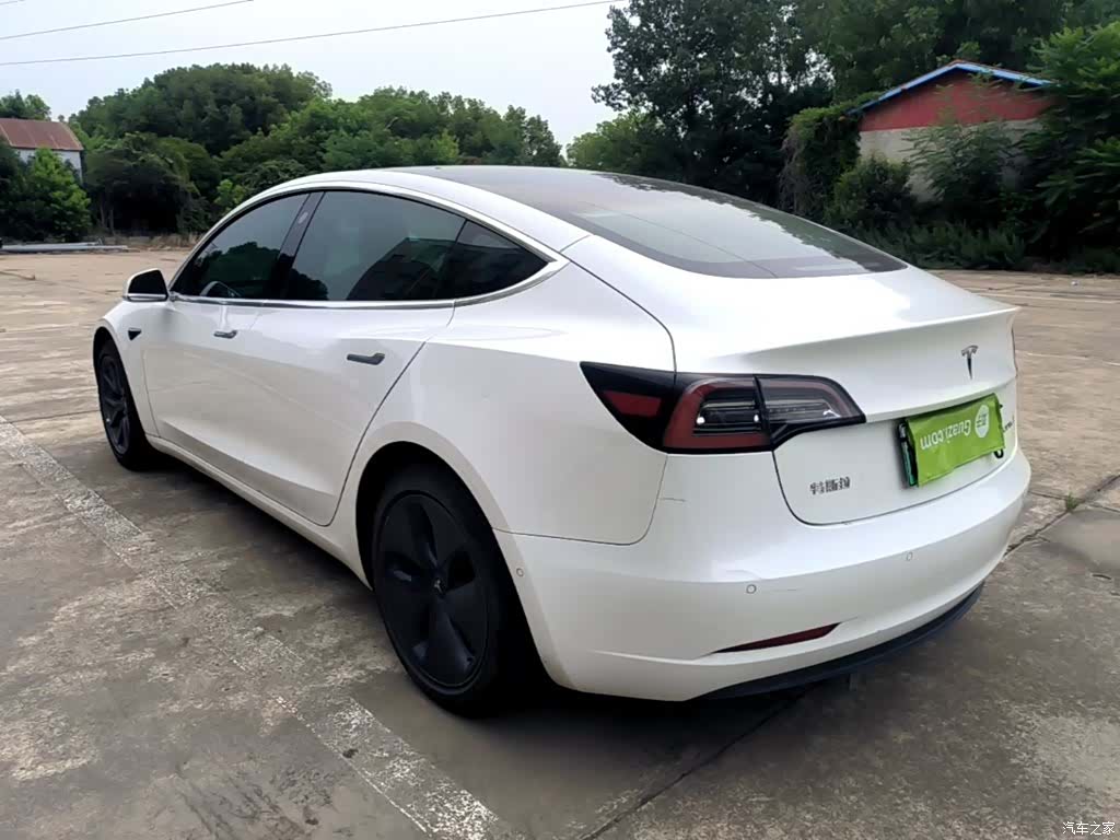 Tesla Model 3, 2020 все фото