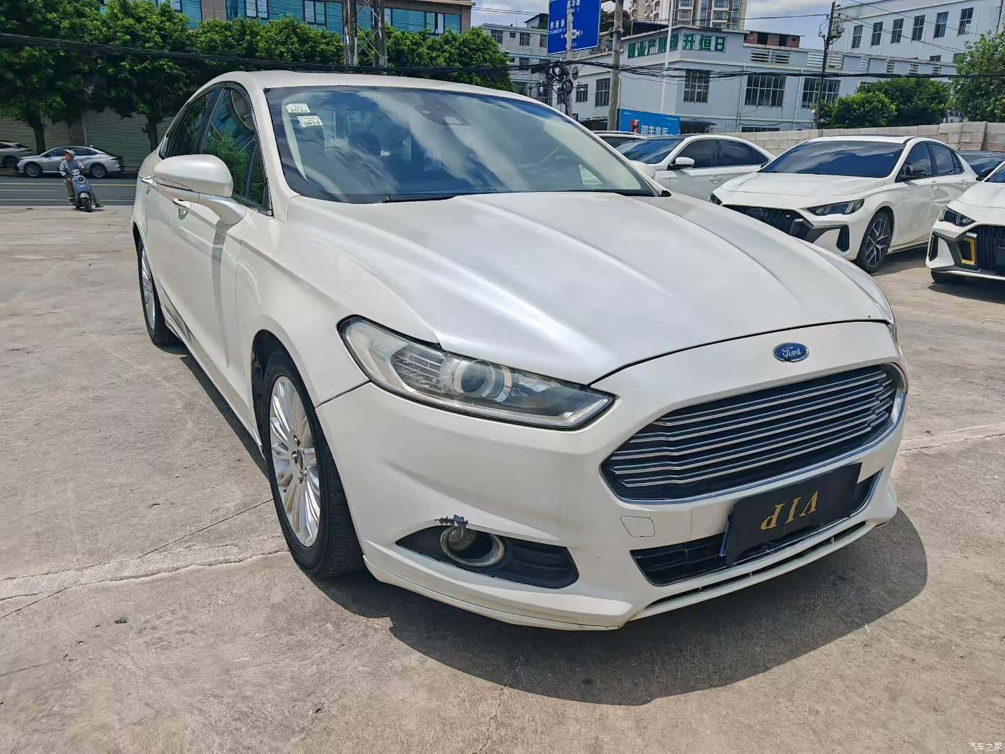 Ford Mondeo, 2015 3