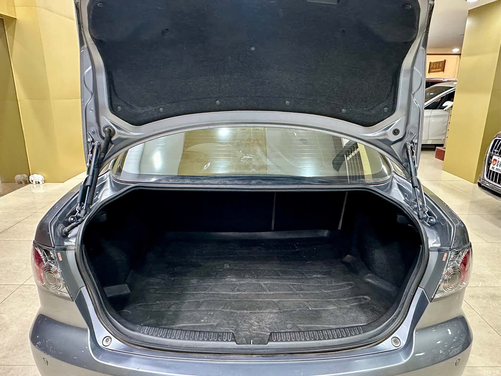 Mazda 6, 2011 18