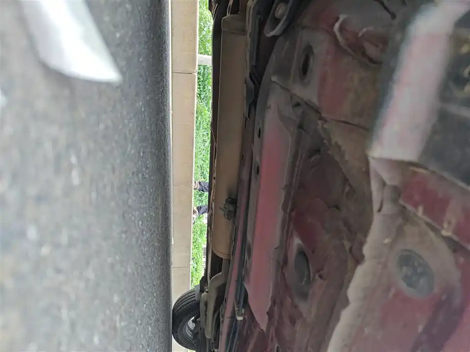 Toyota YARiS L to enjoy