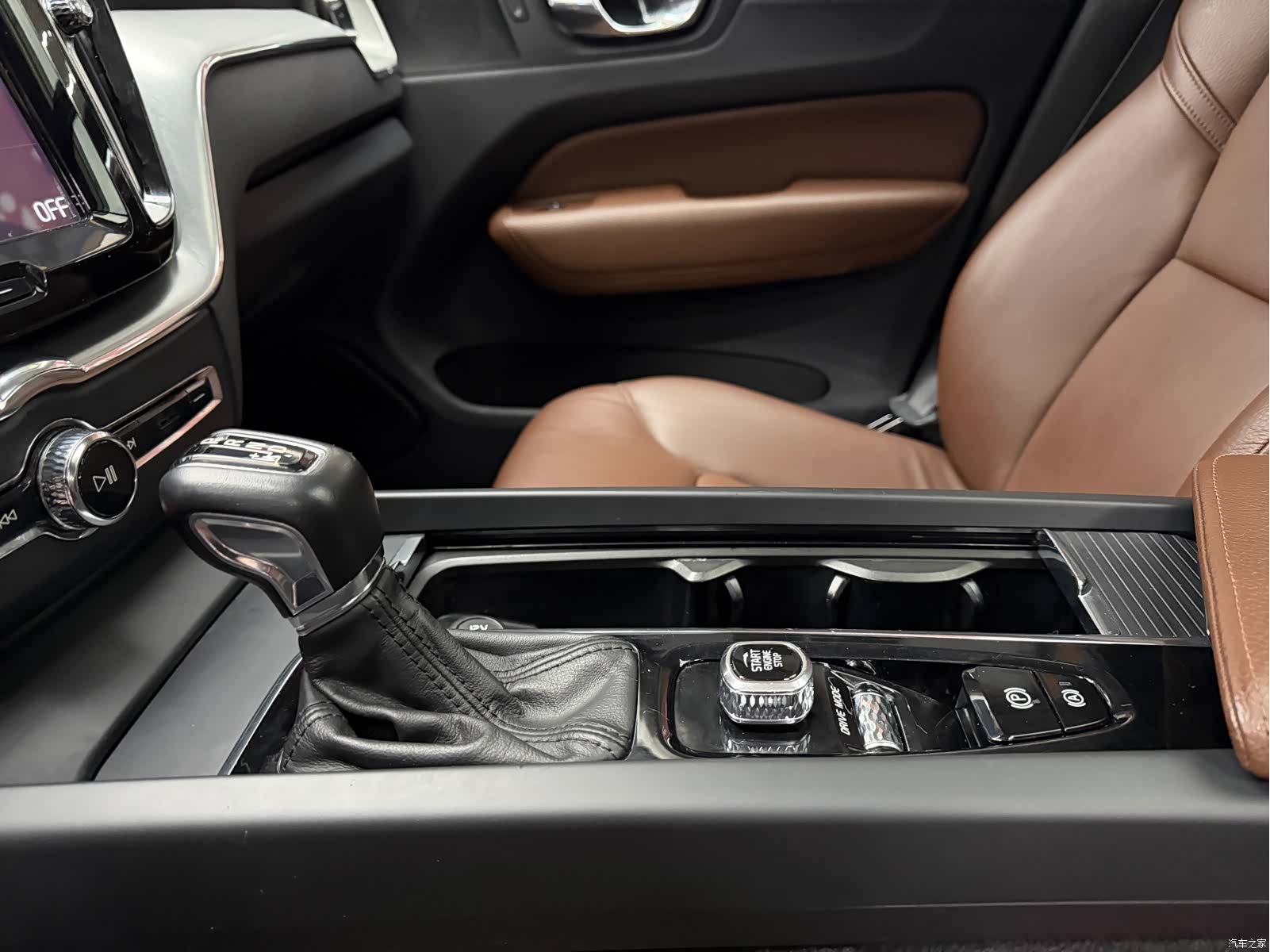 Volvo XC60, 2018 29