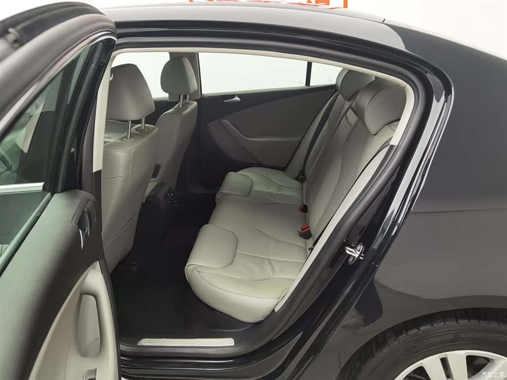 Volkswagen Magotan, 2010 15