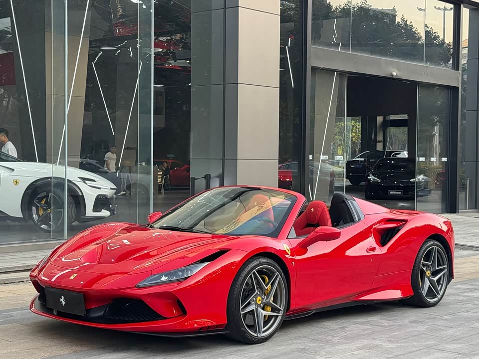 Ferrari F8