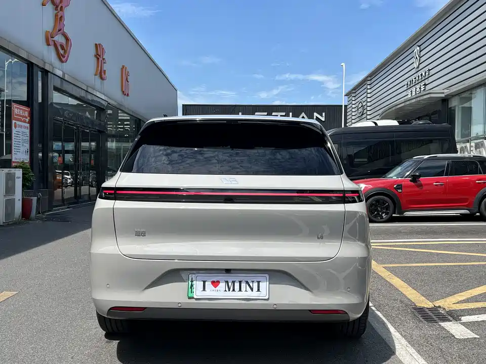 Li Auto Ideal L6