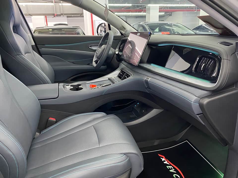 BYD Sea Lion 07 DM-i