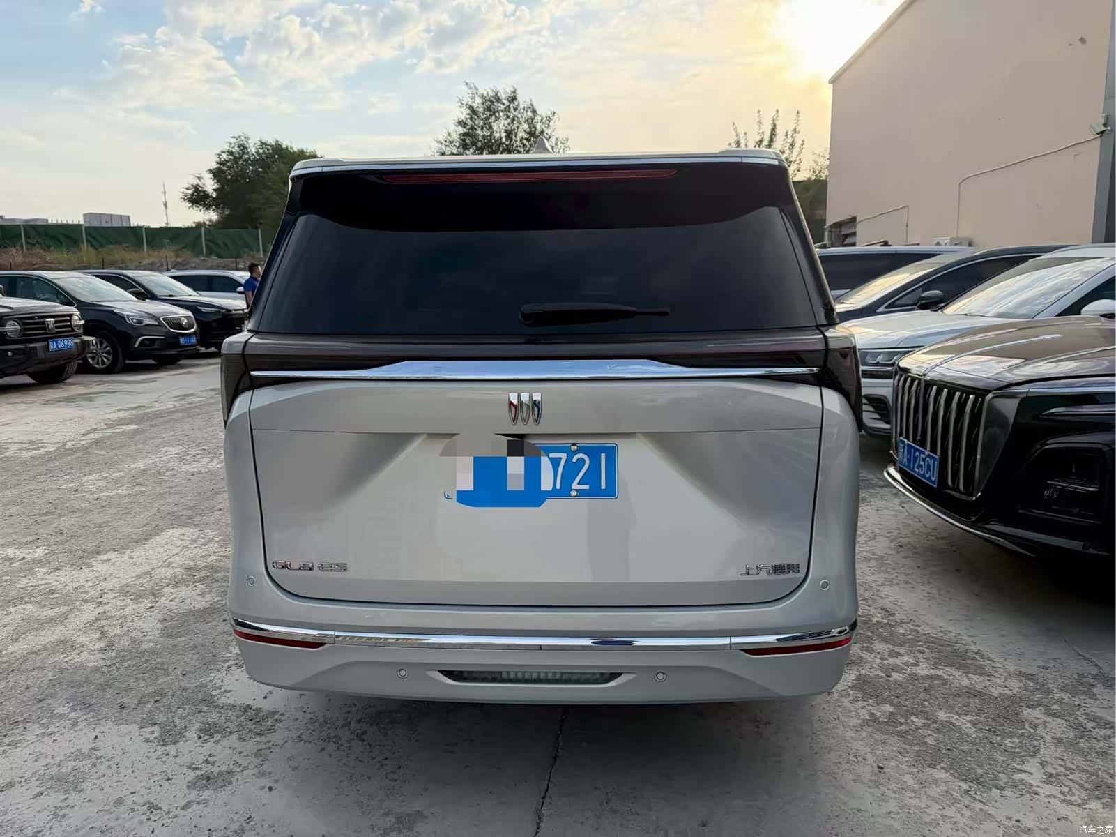 Buick GL8, 2025 6