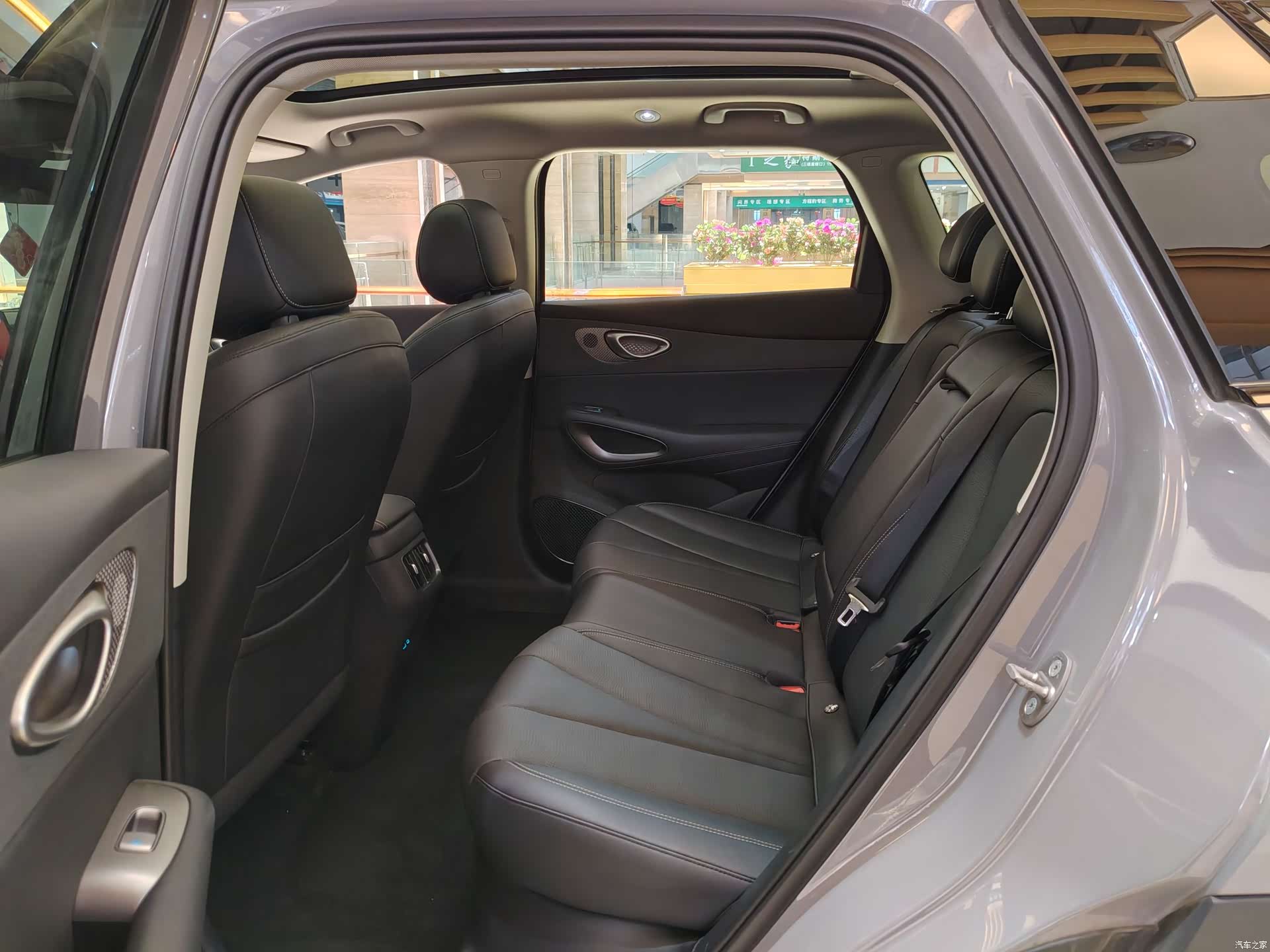 BYD HiAce, 2025 9
