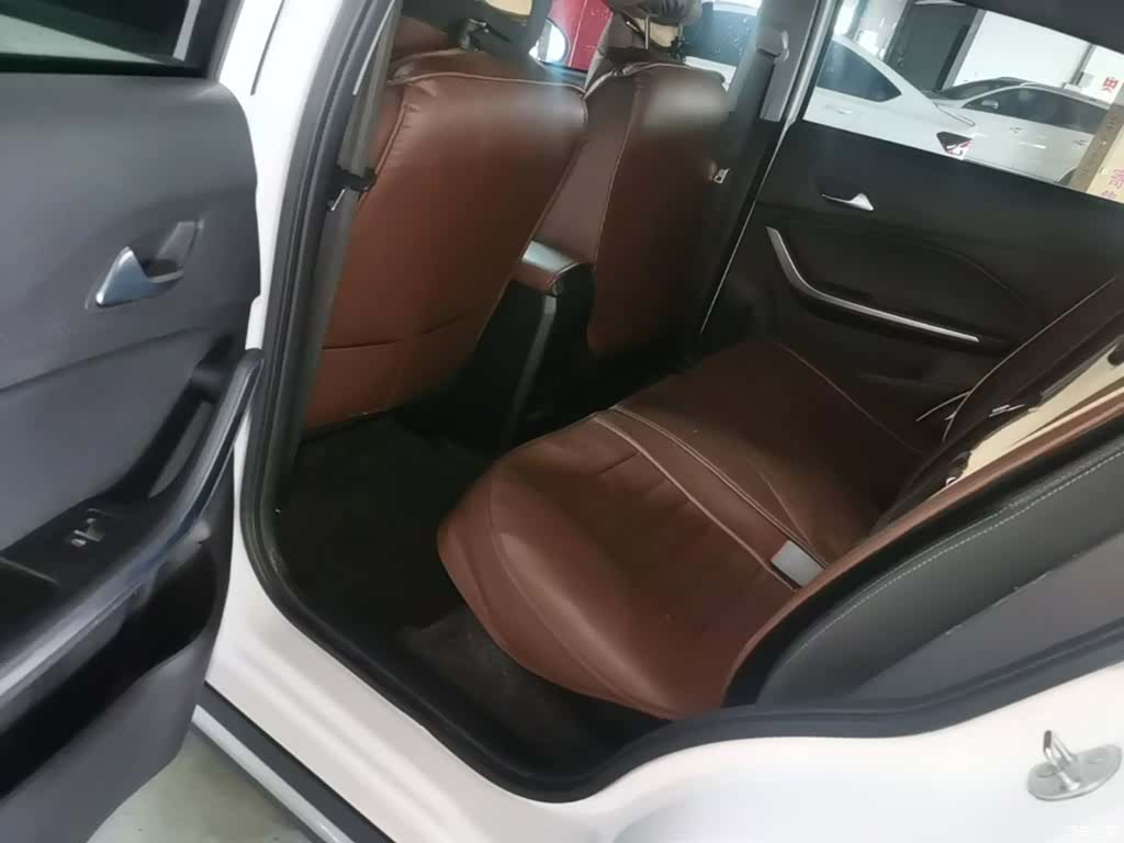 Chery 3x, 2024 13