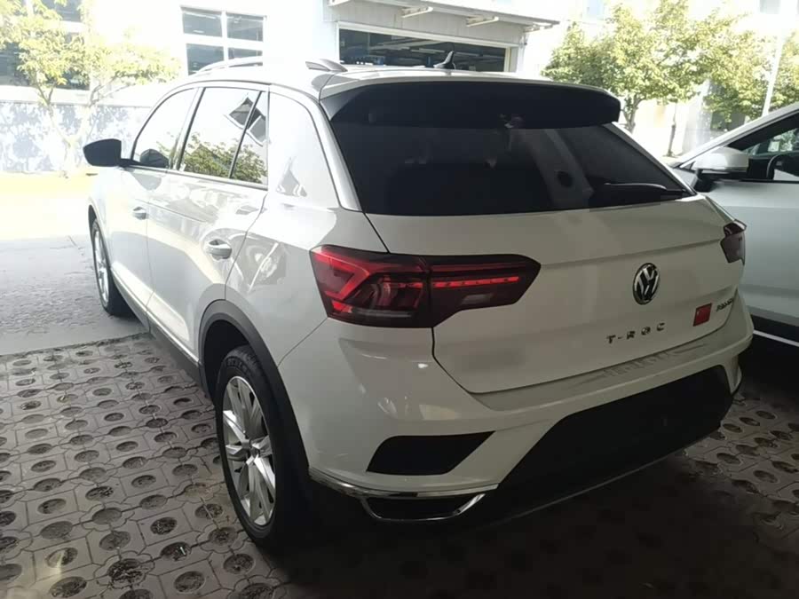 Volkswagen T-ROC 2021, фото 4
