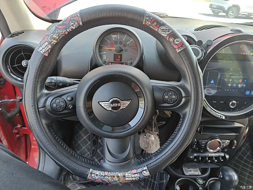 Mini Countryman, 2015 11