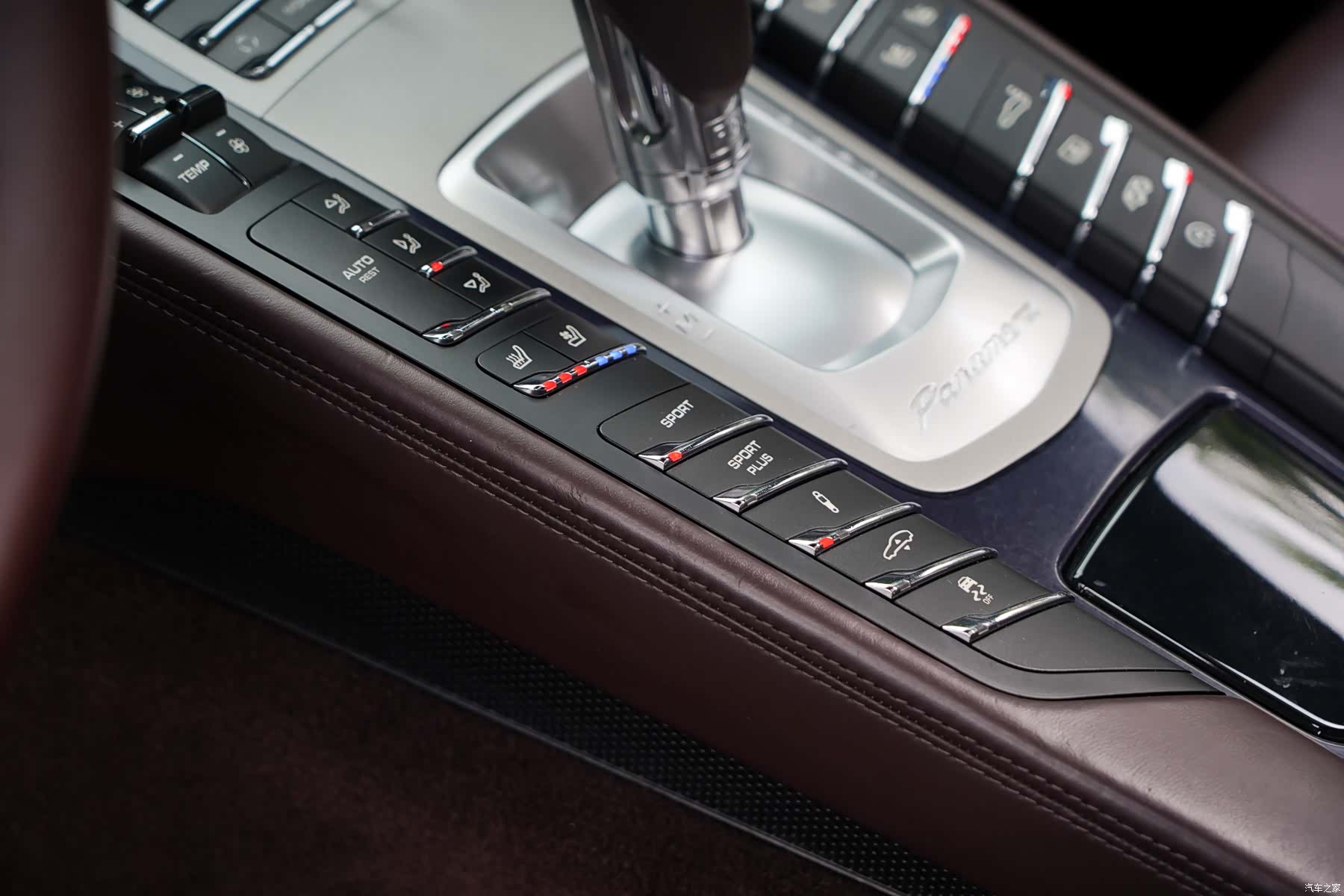 Porsche Panamera, 2012 8