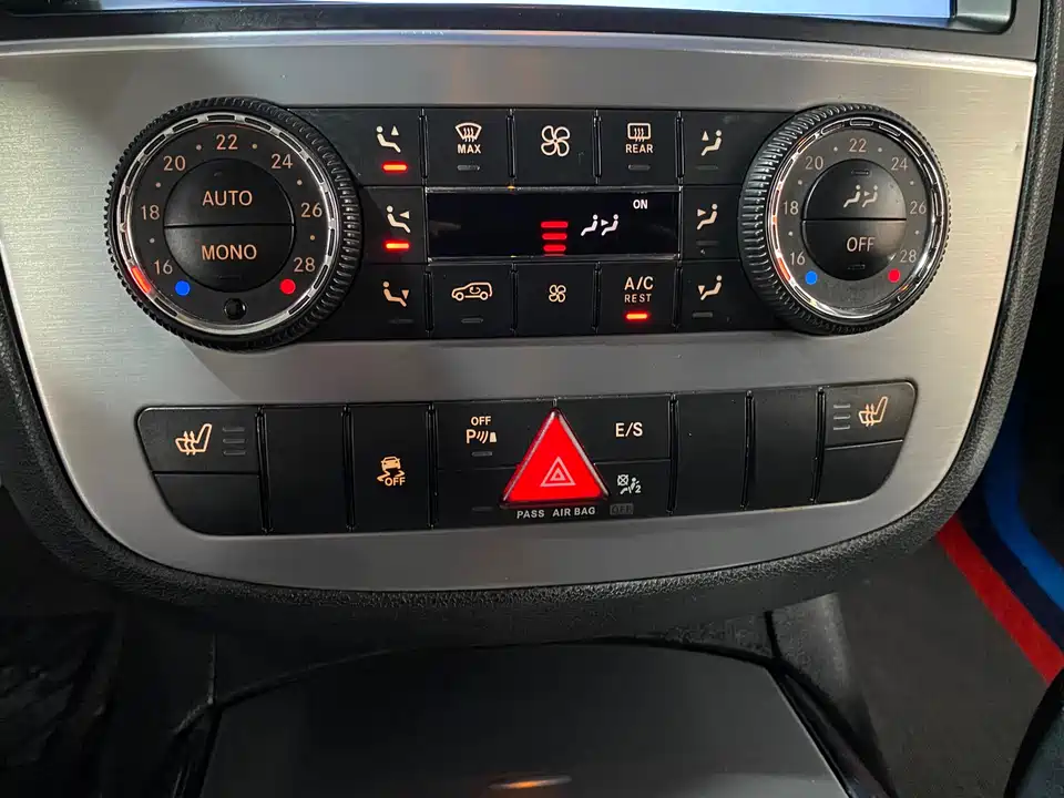 Mercedes-Benz R-class