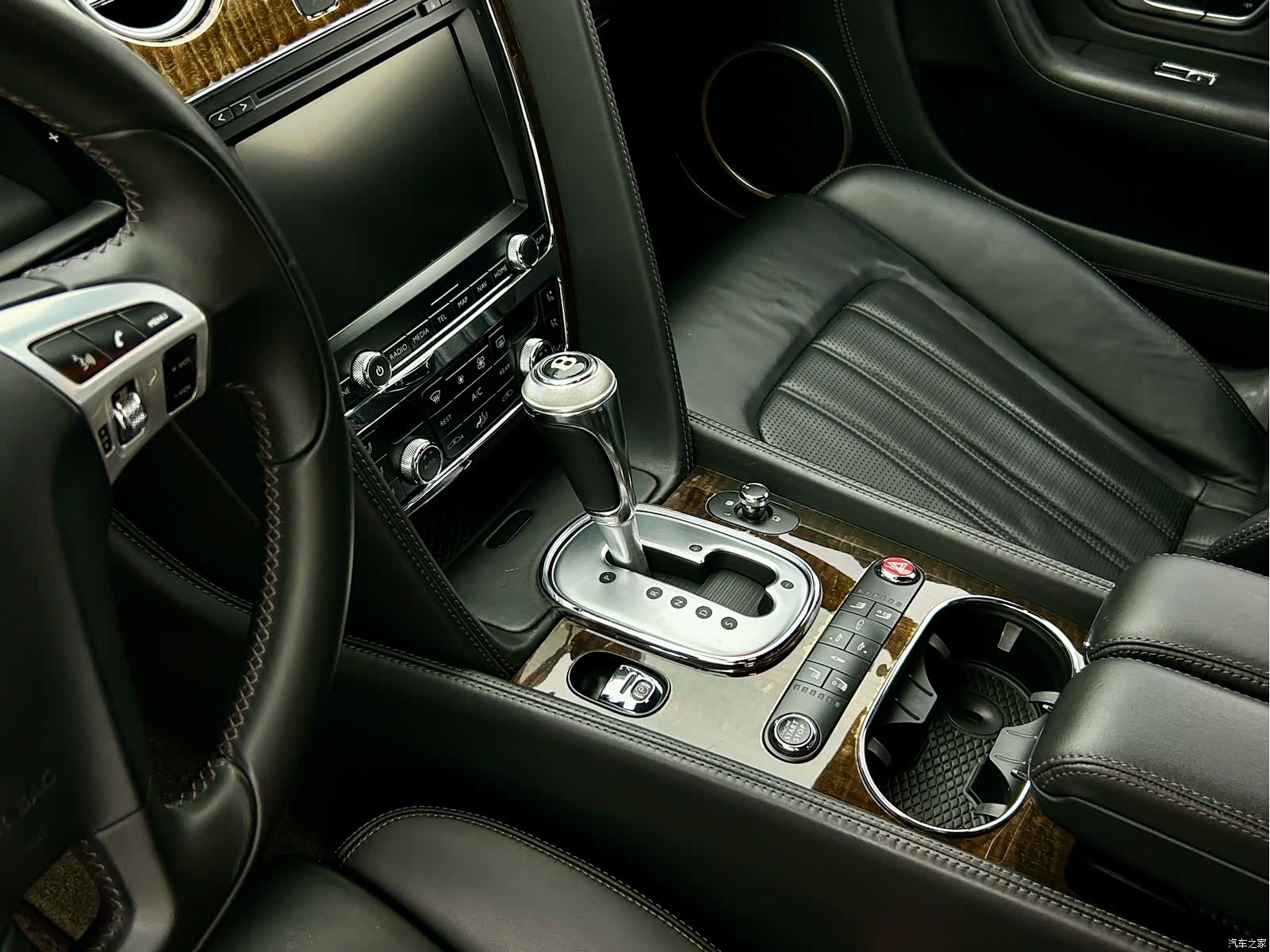 Bentley Continental GT, 2016 9