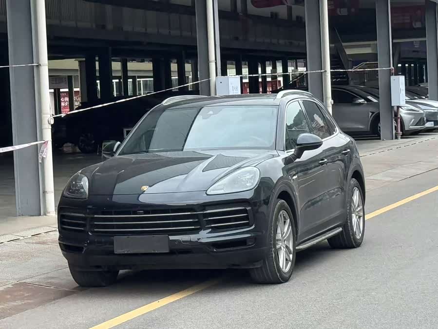 Porsche Cayenne New Energy 2022, фото 1