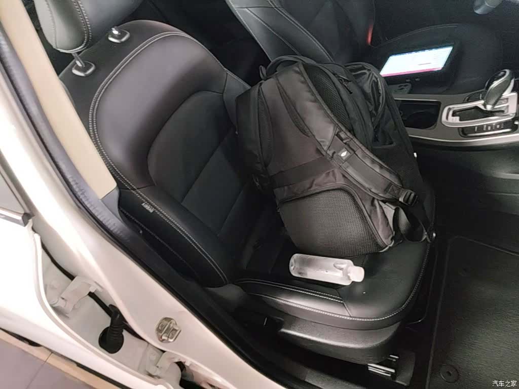 Geely Emgrand, 2018 25
