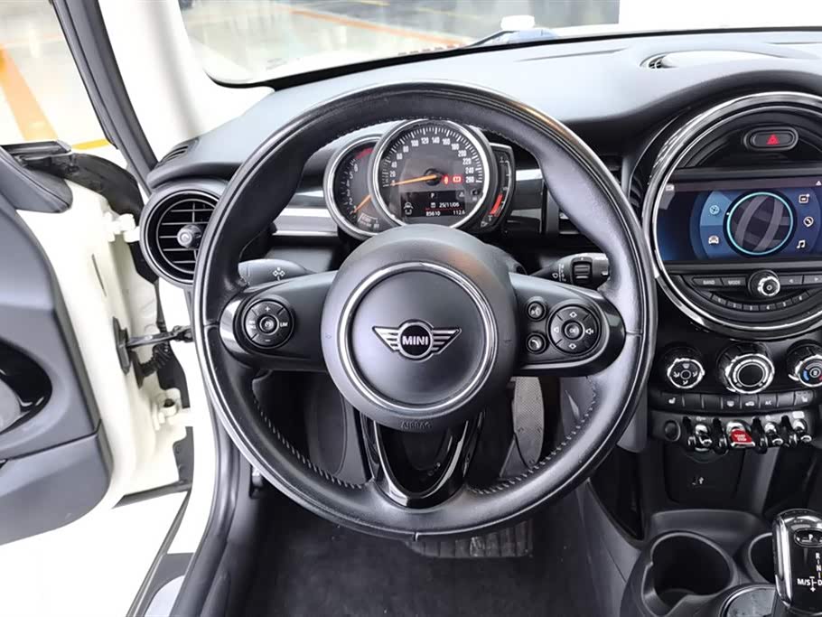 MINI MINI