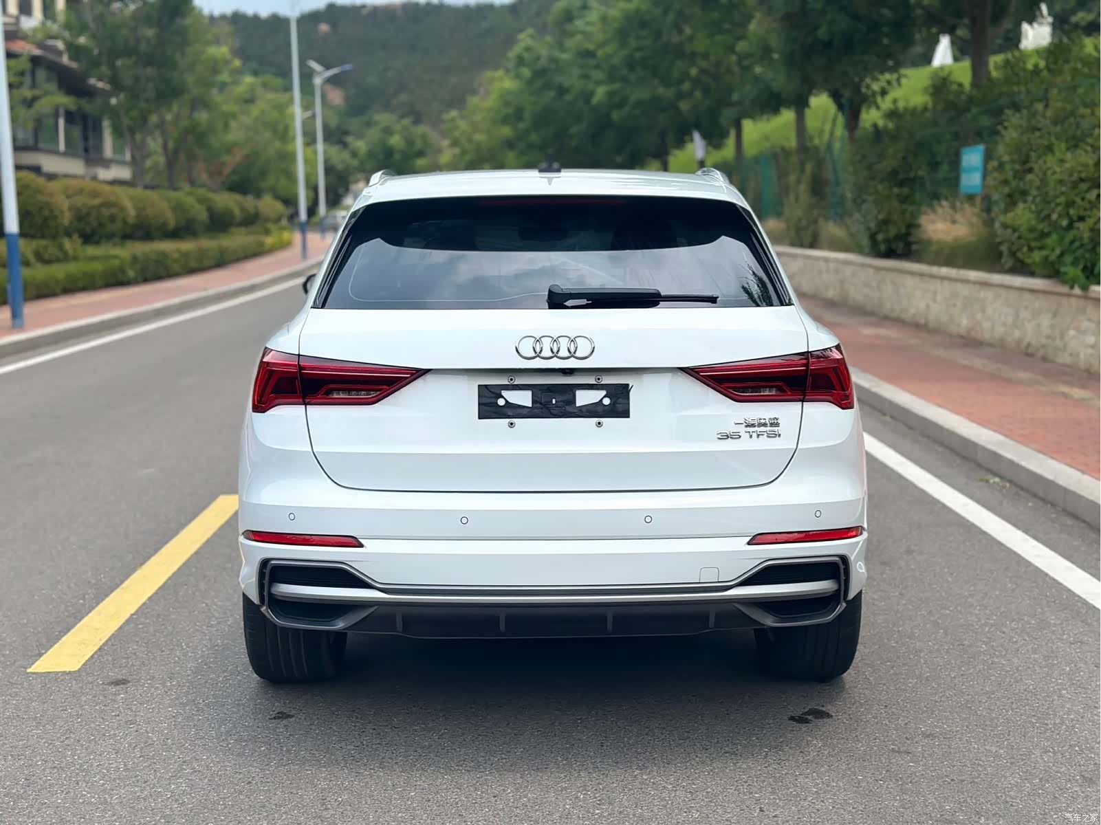 Audi Q3, 2022 все фото