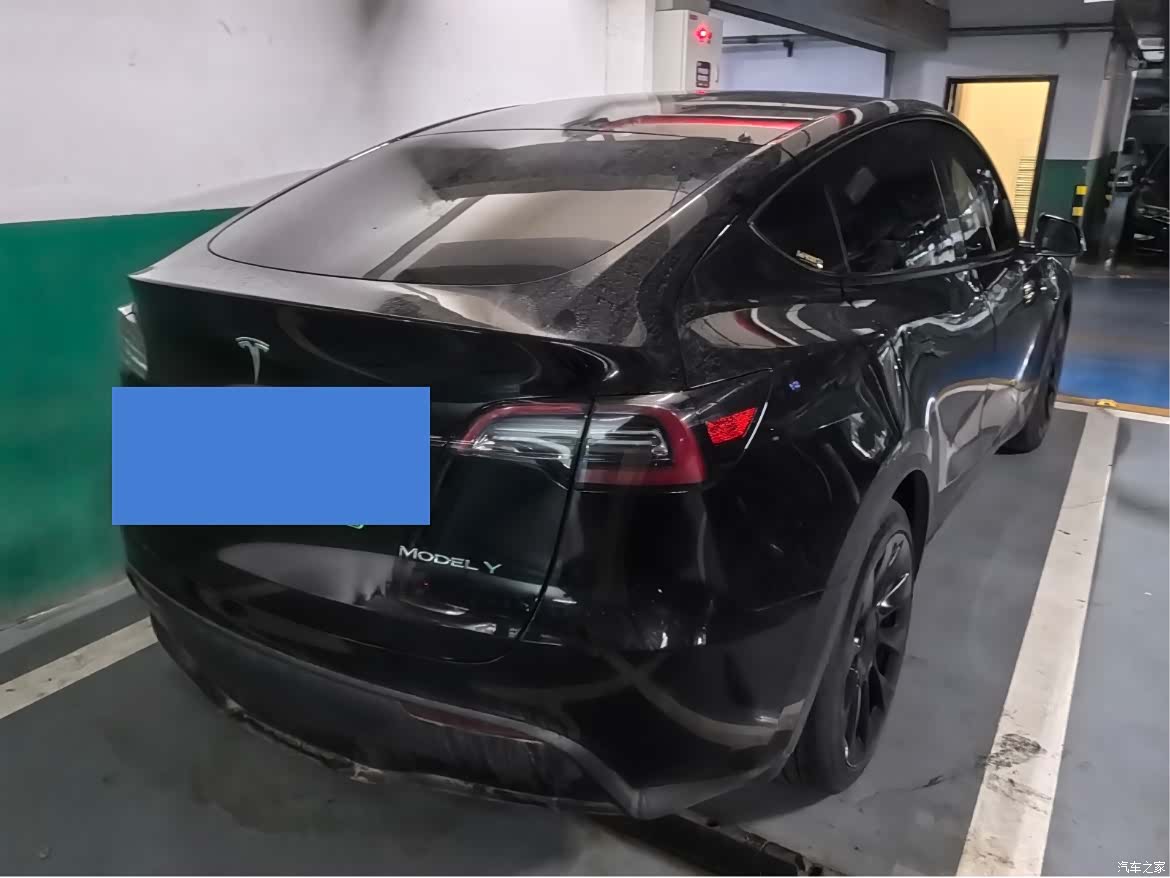 Tesla Model Y, 2022 6