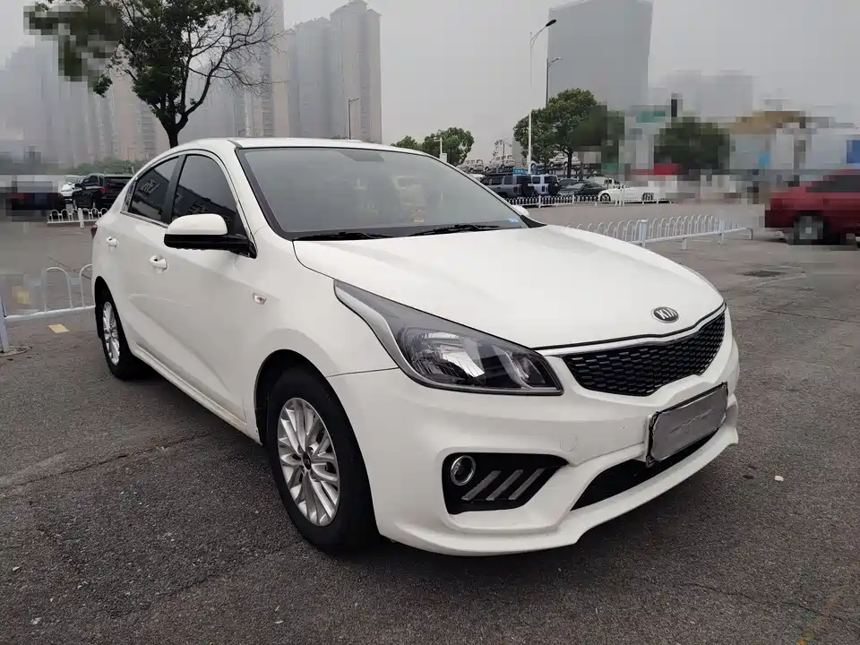 Kia K2