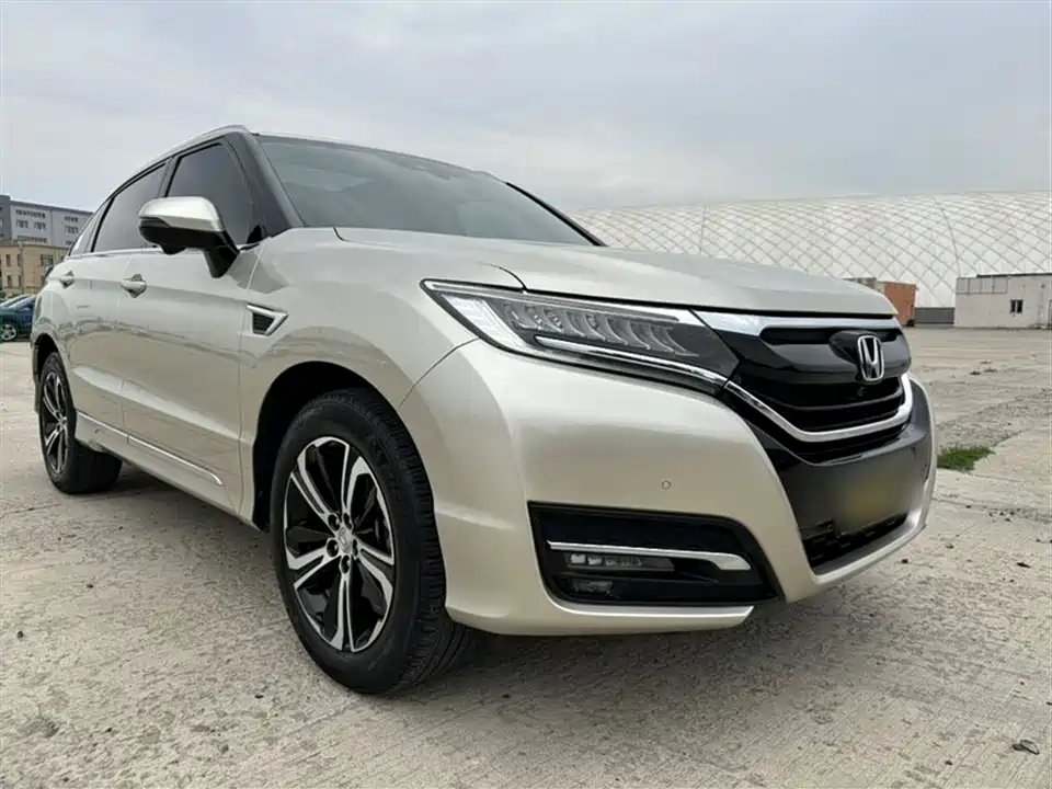 Honda UR-V