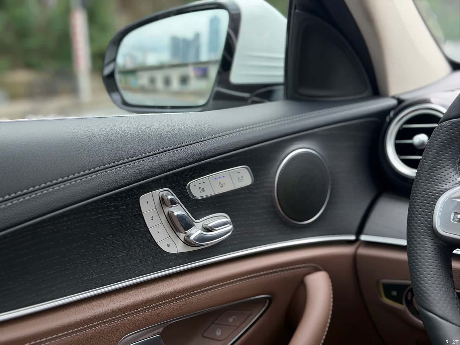 Mercedes-Benz E-Class, 2020 10