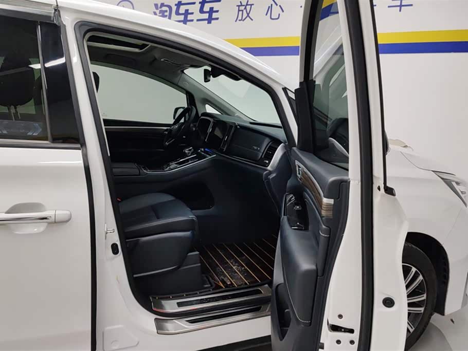 Trumpchi Trumpchi M8