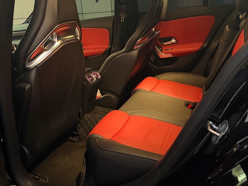 Mercedes-Benz CLA AMG